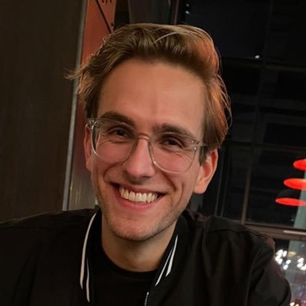 想要个GitHub格子式的习惯追踪器没找到，德国佬自己做——月收3.2万美元 主角