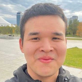 做软件全失败的 24 岁开发者，改卖「让 ChatGPT 推荐你」——一年月入 $5 万 主角
